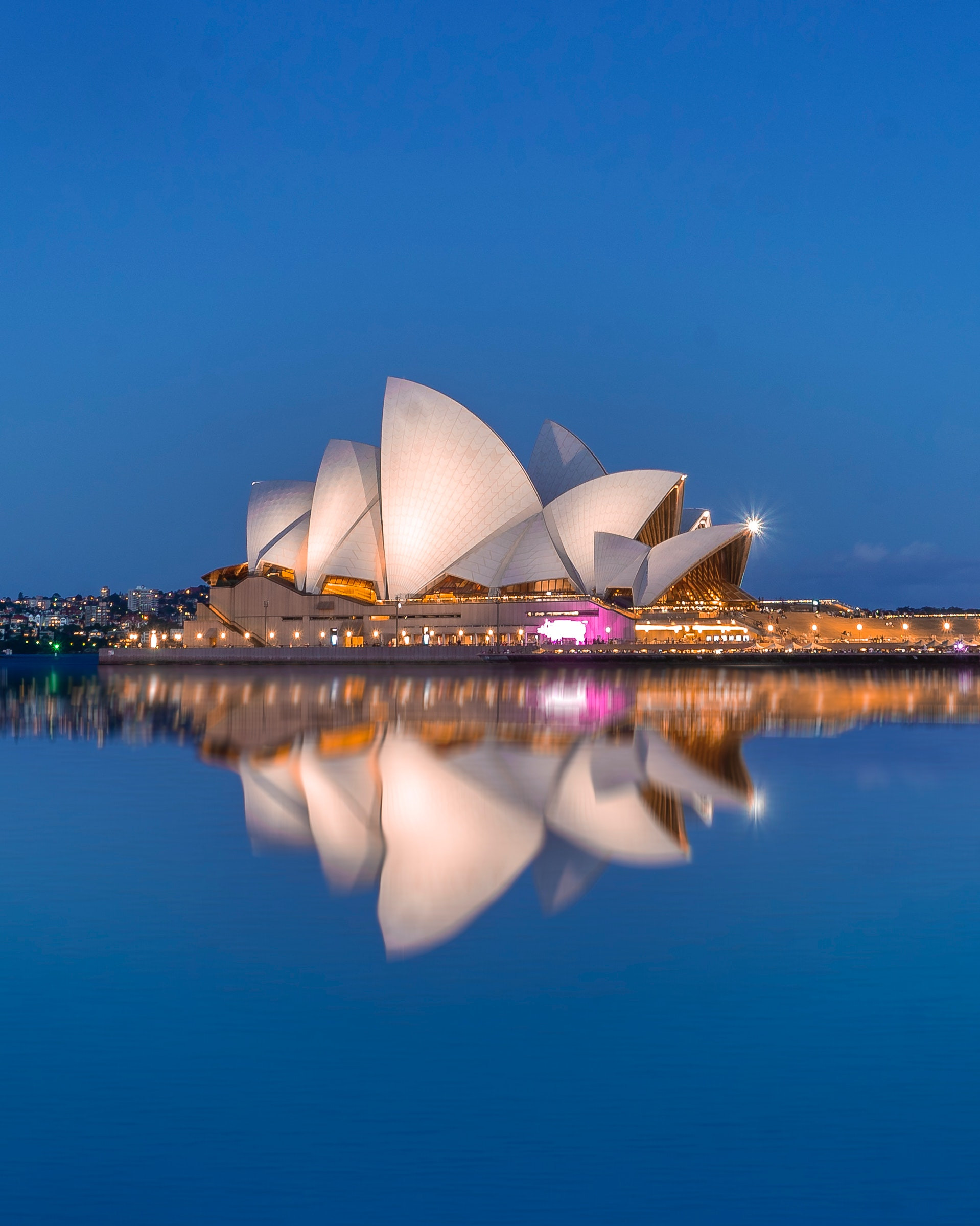 Così fan tutte: Sydney Opera House's Revival is a Must-See!