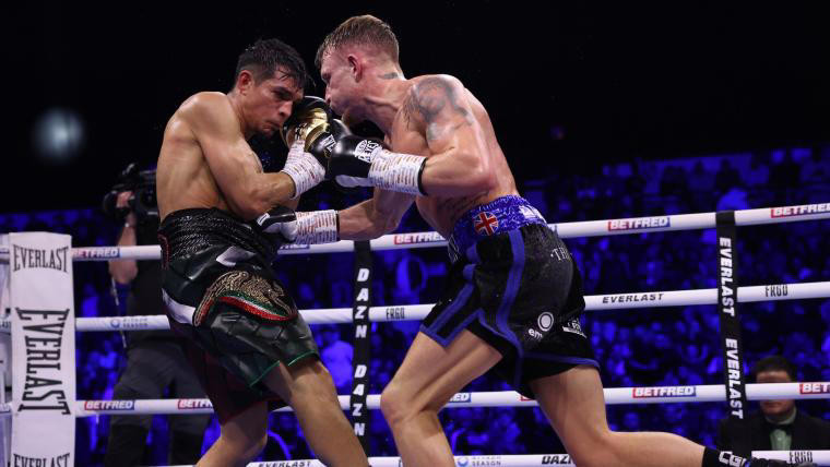 Smith KO's Zepeda in Sheffield, aims for European champ Azim